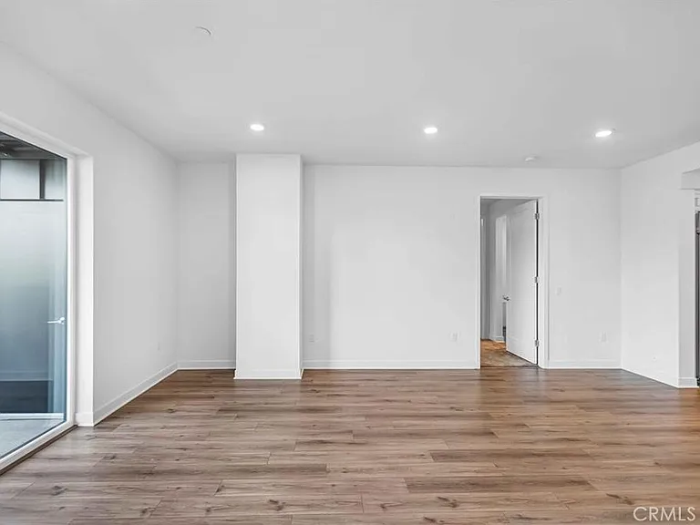 4207 Rivington — Photo 15