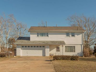 902 W 9th St, Cushing, OK, 74023