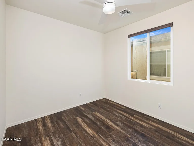1385 Warbler Way — Photo 26
