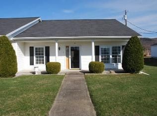 140 Gricebrook Rd, Saint Albans, VT 05478