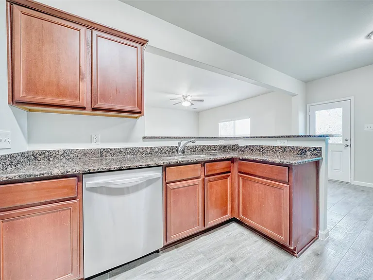 6934 Orchid St — Photo 21
