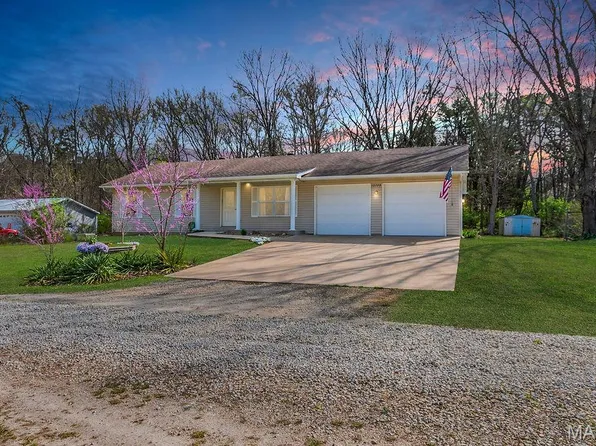 12728 Williamson Dr, De Soto, MO 63020