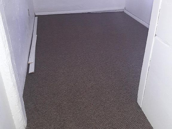 3rd image of 2148 Dale St