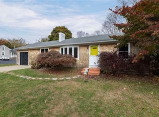 195 Glenwood Dr, North Kingstown, RI 02852