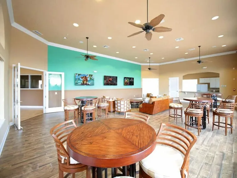 Building's Lounge