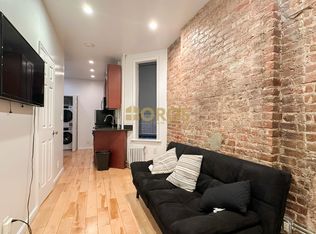 213 E 10th St APT 8, New York, NY 10003