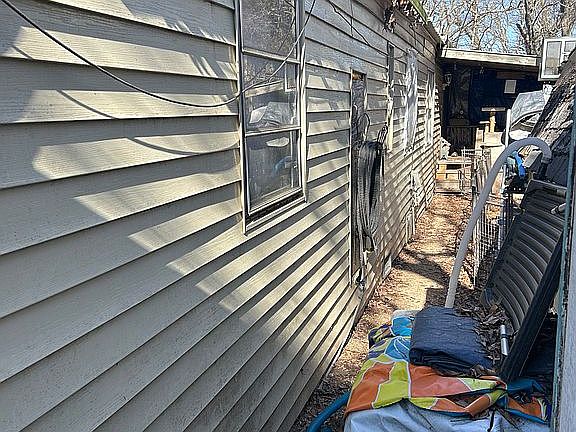 4th image of 4 Lakeview Ave