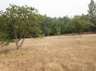 373 Alpine Rd, Eagle Point, OR 97524