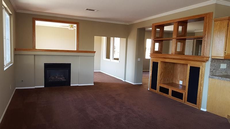 2nd image of 23597 Elizabeth Ln