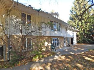 6201 Idylwood Ln, Edina, MN 55436
