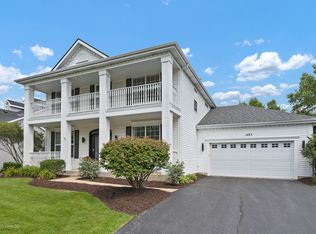 1483 Greystone Dr, Gurnee, IL 60031