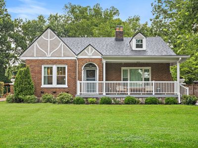 1001 Fairwin Ave, Nashville, TN, 37216