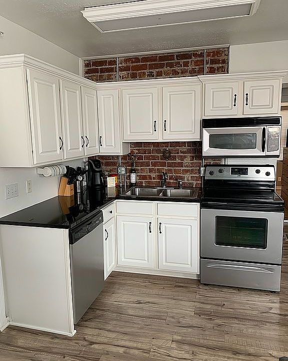 1st image of 626 S 19th St APT 5