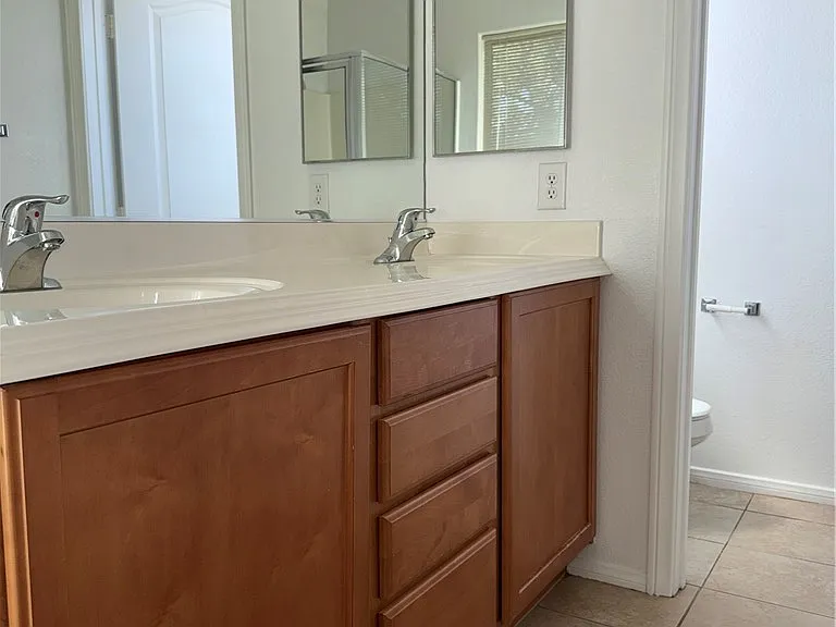 10519 Allegrini Dr — Photo 20