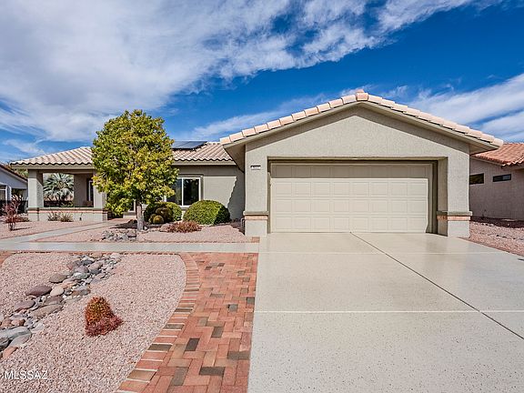 2nd image of 957 E Seven Palms Dr