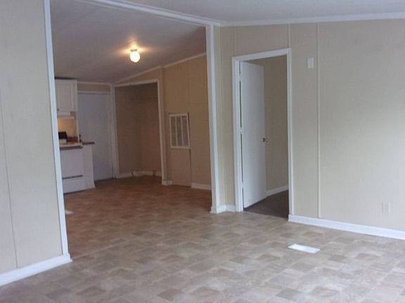 4th image of 3535 Roberts Ave Lot 51