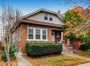 4838 W Roscoe St, Chicago, IL 60641