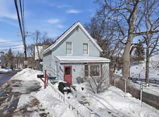 224 Rollstone St, Fitchburg, MA 01420