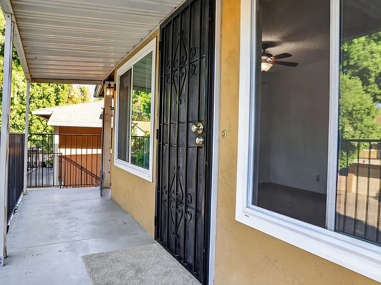 10454 Caminito Rimini — Photo 26