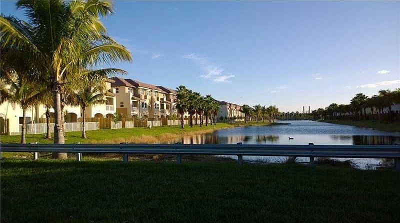 1st image of 8900 NW 97th Ave APT 201