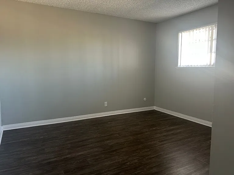 Villa Del Sol Apartments — Photo 80
