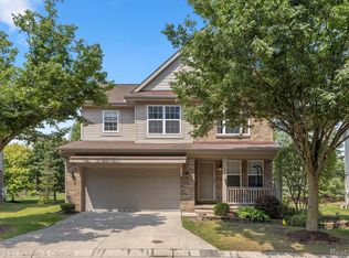 3880 Brighton Ln, Canton, MI 48188