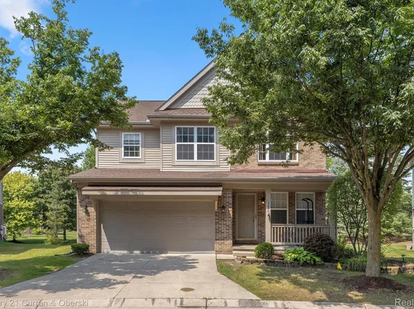 3880 Brighton Ln, Canton, MI 48188