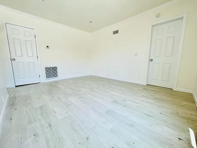 326 N Ogden Dr #1/2 — Photo 18