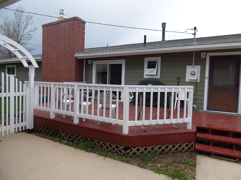 909 6th Ave S, Lewistown, MT 59457 Zillow