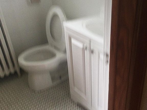 4th image of 20 Norwood Ave