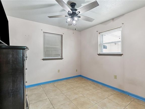 4th image of 733 Willowbrook Dr