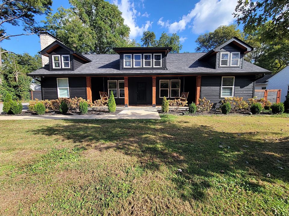 1st image of 117 Park Cir