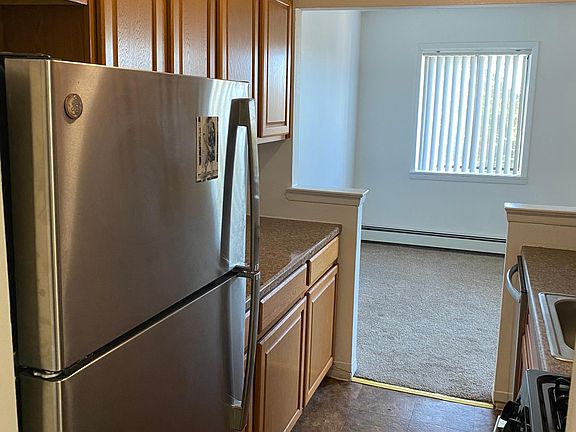 4th image of 700 Fulton St APT P3