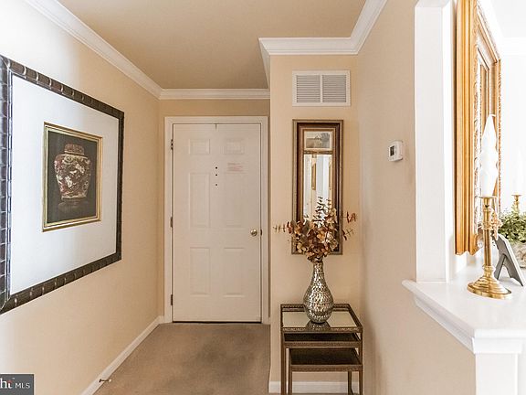 2nd image of 216 Paoli Pointe Dr #216M