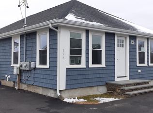 196 Riverside St, Portsmouth, RI 02871