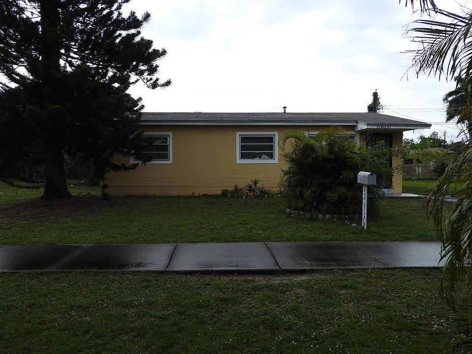 1st image of 20600 NW 22nd Ave