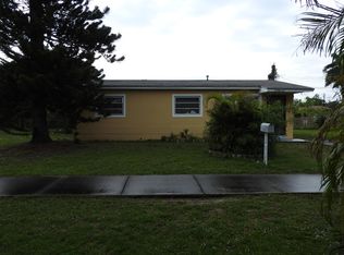 20600 NW 22nd Ave, Miami Gardens, FL 33056