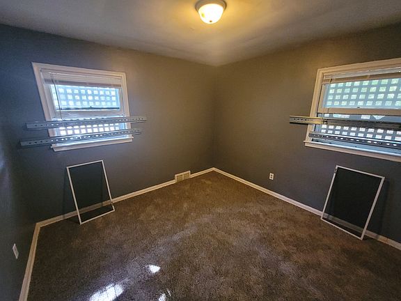 5th image of 20421 Cherrylawn St