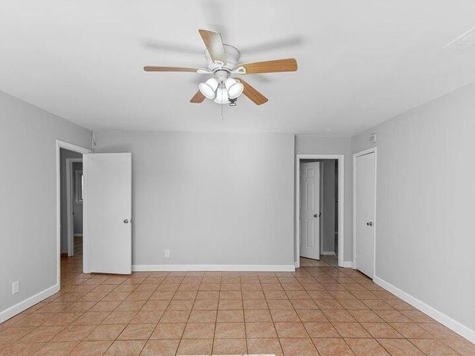 1st image of 1306 Hudson Ave