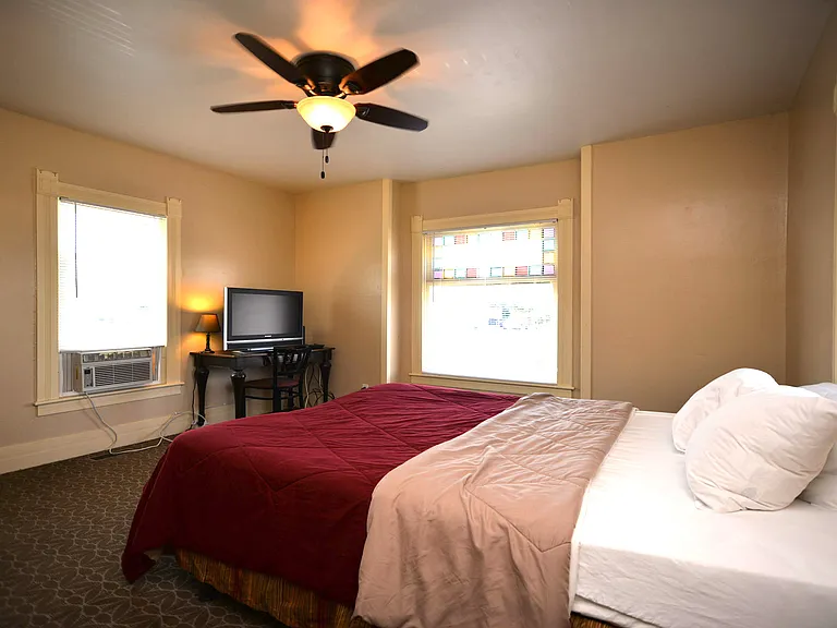 110 Brown St #1 — Photo 13