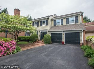 10432 Democracy Ln, Rockville, MD 20854