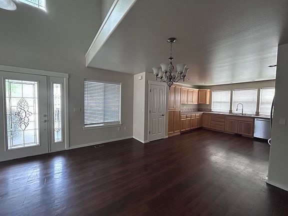 2nd image of 21124 Clairaway Ave