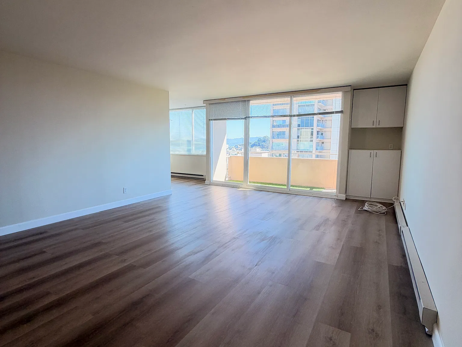 2 bed, $6,750 — Photo 2