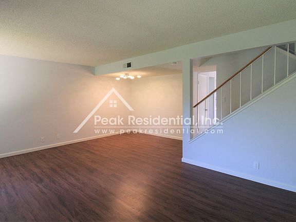5th image of 3937 Oak Villa Cir
