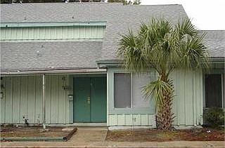 1st image of 4172 Tymberwood Ln #44