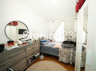 3214 46th St APT 1R, Astoria, NY 11103