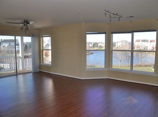 20593 Cornstalk Ter UNIT 202, Ashburn, VA 20147