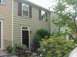 86 Greenwich Hills Dr UNIT 86, Greenwich, CT 06831