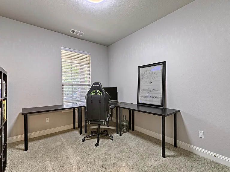 3515 Washington Dr — Photo 13