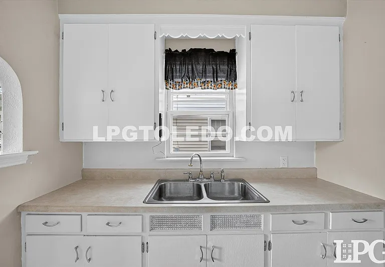 3540 Bellevue Rd — Photo 14